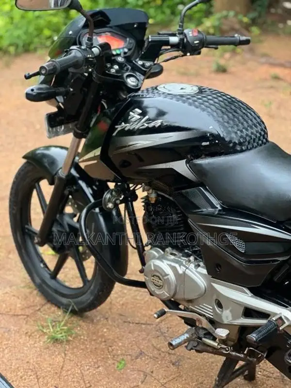 Bajaj Pulsar 150 2015 Motorbike (Used)