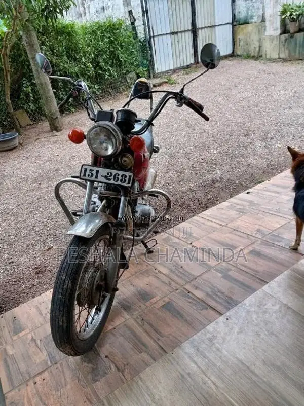 Honda CM 125 1999 Motorbike (Used)