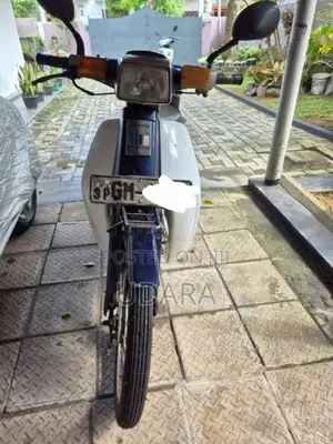 Honda Super Cub 1998 Motorbike (Used)