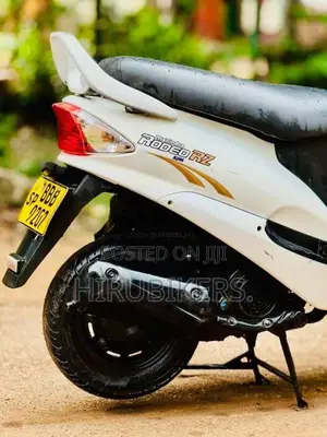 Mahindra Rodeo 2015 Motorbike (Used)