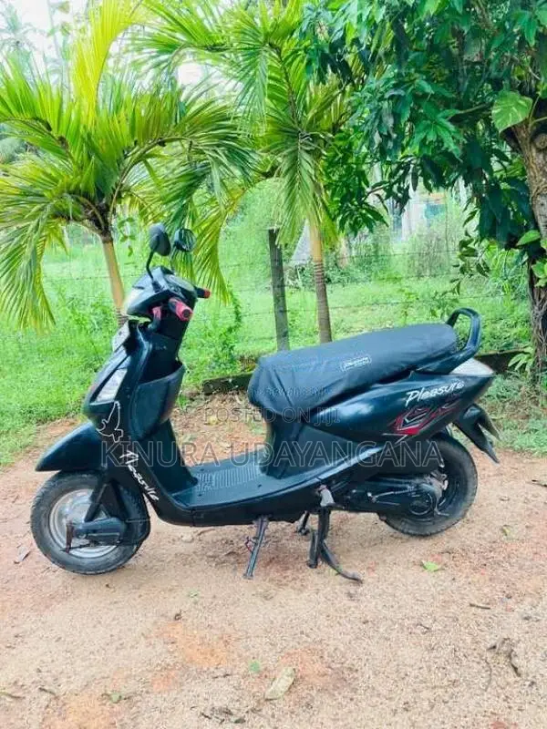 Hero Pleasure 2011 Motorbike (Used)