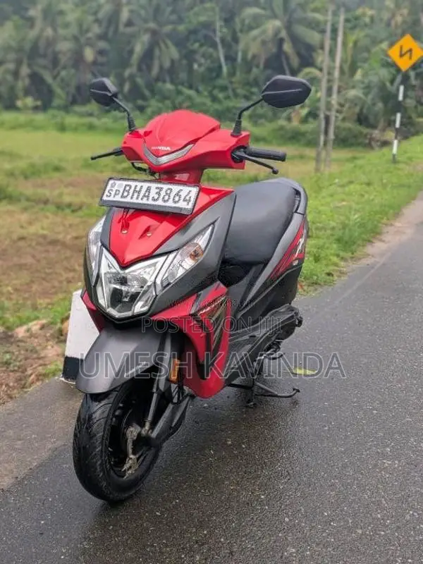 Honda Dio 2018 Motorbike (Used)