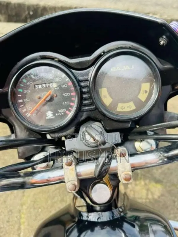 Bajaj CT-100 2015 motorcycle (Used)