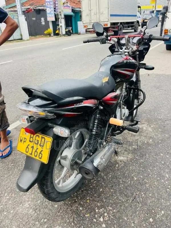 Bajaj Discover 2017 Motorbike (Used)