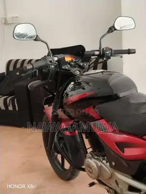 Bajaj Pulsar 150 2015 Motorbike (Used)