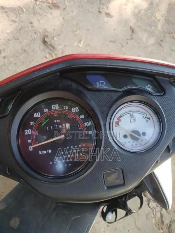 Honda Dio 2016 Motorbike (Used)