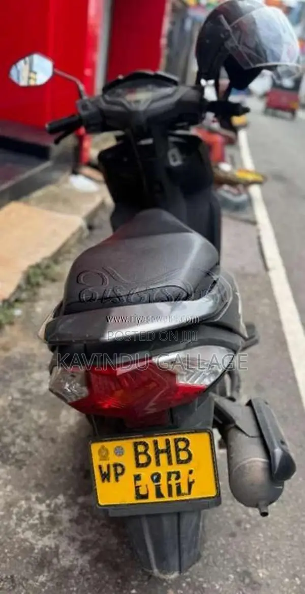 Honda Dio 2018 Motorbike (Used)