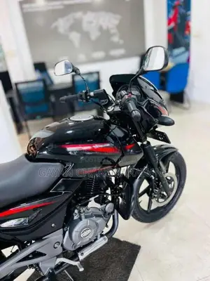 Bajaj Pulsar 180 2017 Motorbike (Used)