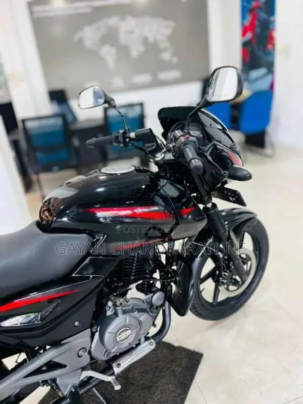 Bajaj Pulsar 180 2017 Motorbike (Used)