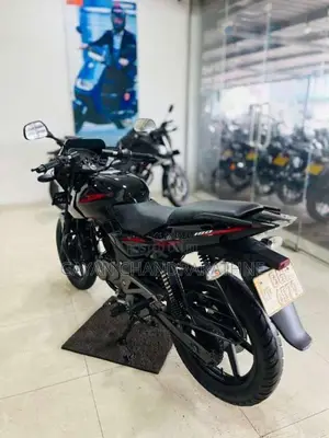 Bajaj Pulsar 180 2017 Motorbike (Used)