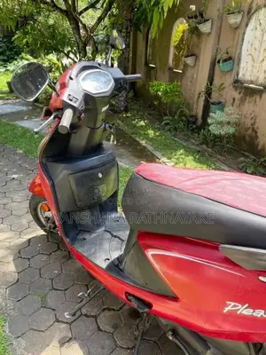 Hero Pleasure 2014 Motorbike (Used)