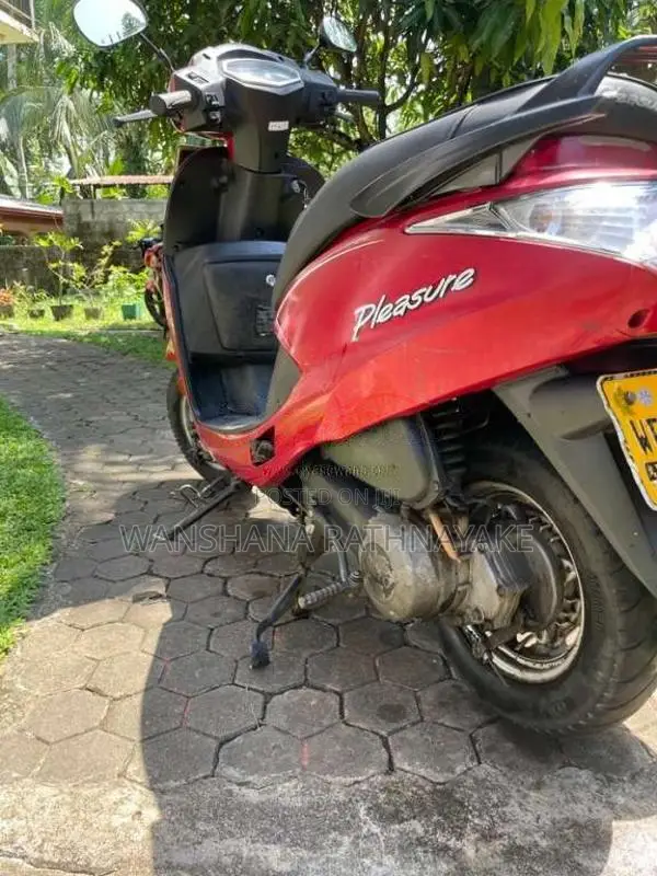 Hero Pleasure 2014 Motorbike (Used)