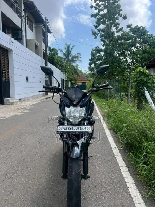 Yamaha FZ 2018 Motorbike (Used)