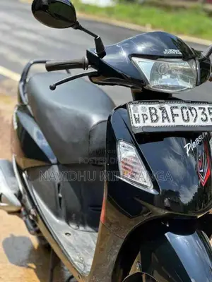 Hero Pleasure 2012 Motorbike (Used)