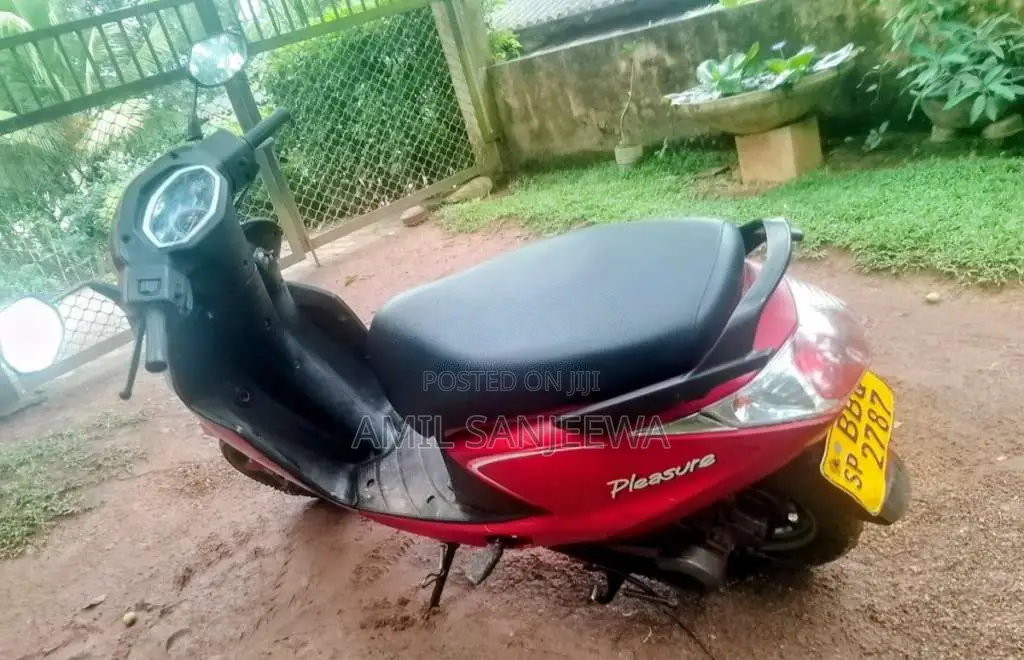 Hero Pleasure 2014 Motorbike (Used)