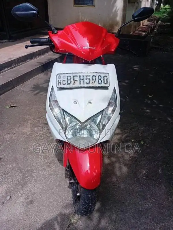 Honda Dio 2017 Motorbike (Used)