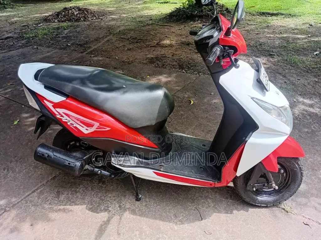Honda Dio 2017 Motorbike (Used)