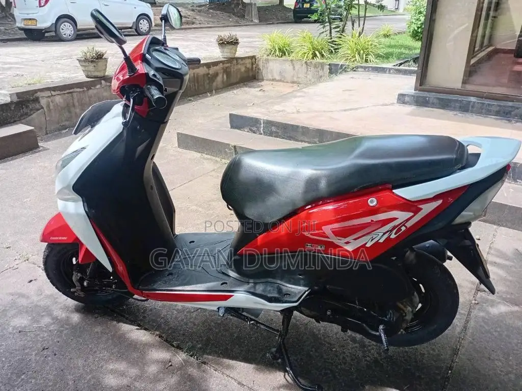 Honda Dio 2017 Motorbike (Used)