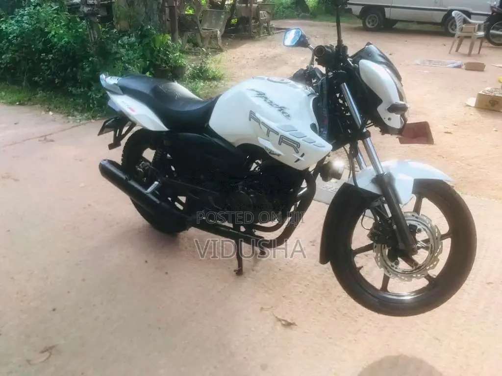 TVS Apache 2011 Motorbike (Used)