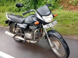 Hero-Honda CD Deluxe 2009 Motorbike (Used)