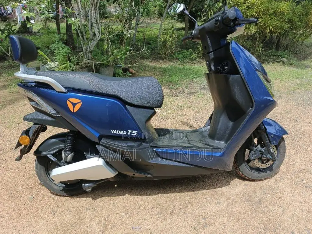 Yadea T5 2025 Motorbike (Used)