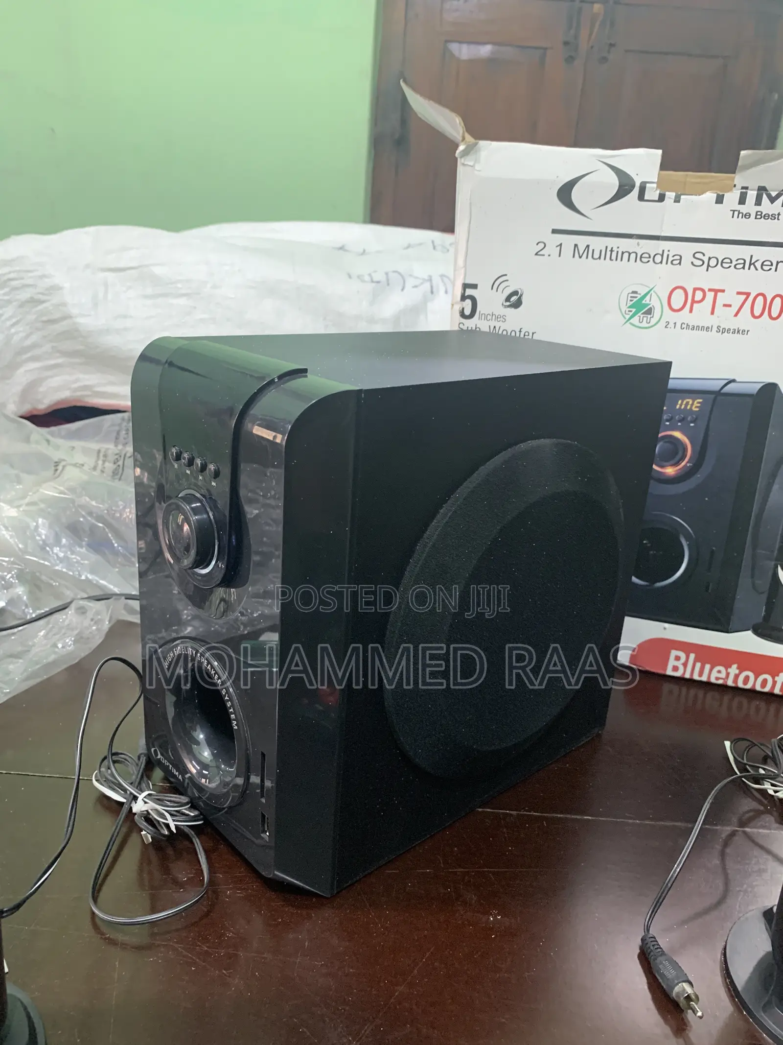 2.1 Multimedia Speaker System