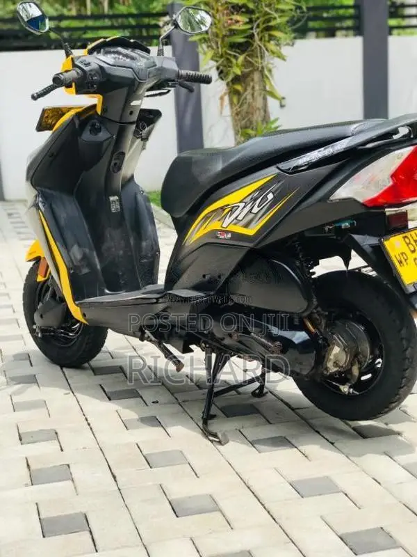 Honda Dio 2018 Motorbike (Used)