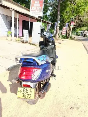 Mahindra Gusto 2016 Motorbike (Used)