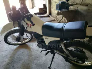 Yamaha XT200 1989 Motorbike (Used)