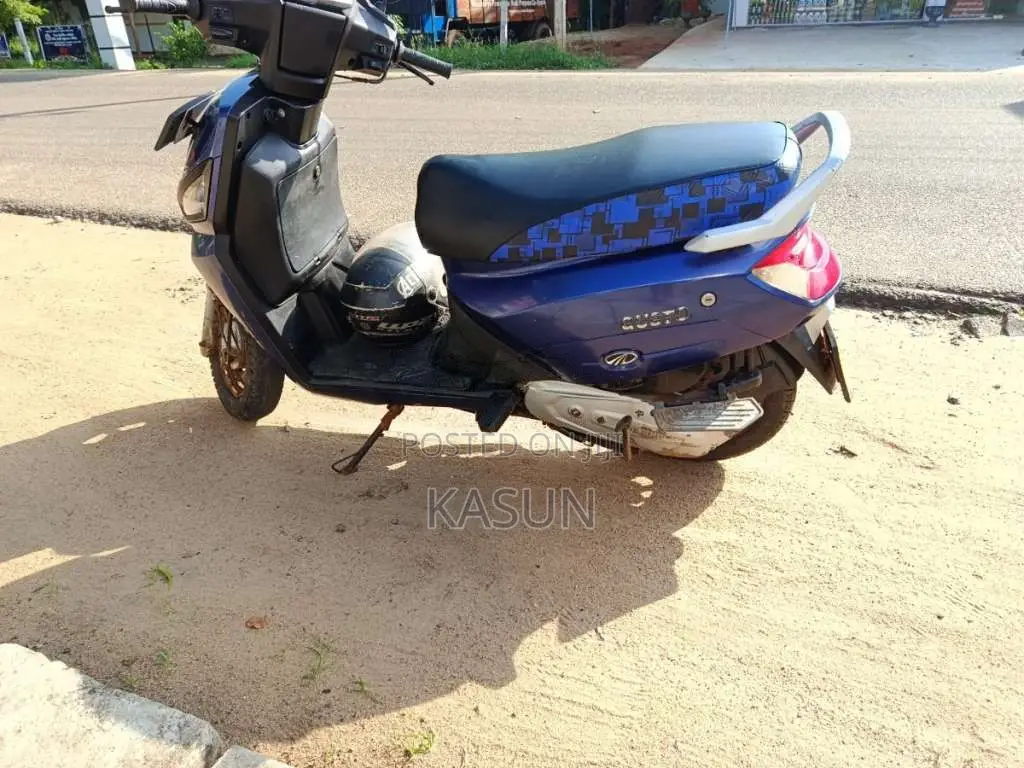 Mahindra Gusto 2016 Motorbike (Used)