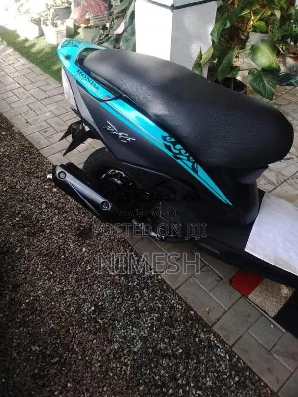 Honda Dio 2013 Motorbike (Used)