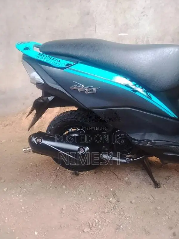 Honda Dio 2013 Motorbike (Used)