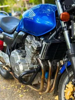 Honda Cb 400 2011 Motorbike (Used)