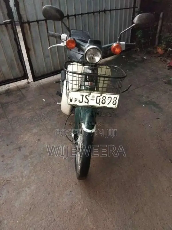 Honda Super Cub 2004 Motorbike (Used)