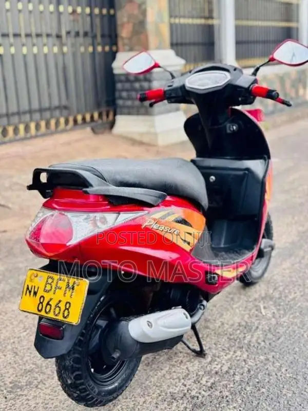 Hero Pleasure 2017 Motorbike (Used)