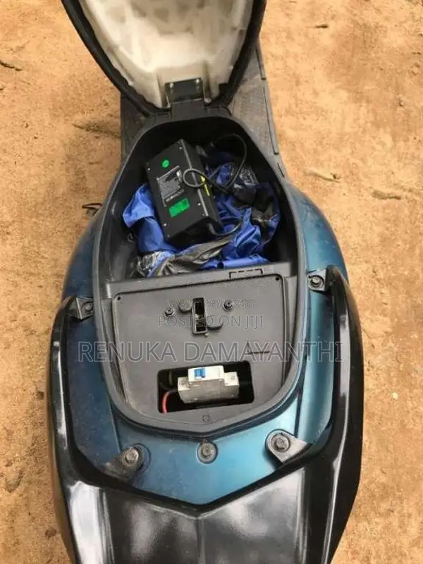 Aprilia Electric Scooter 2024 Motorbike (Used)