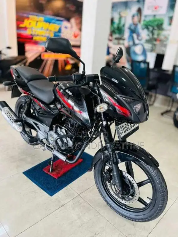Bajaj Pulsar 180 2017 Motorbike (Used)
