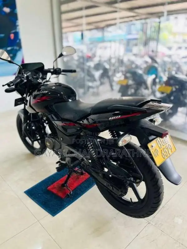 Bajaj Pulsar 180 2017 Motorbike (Used)