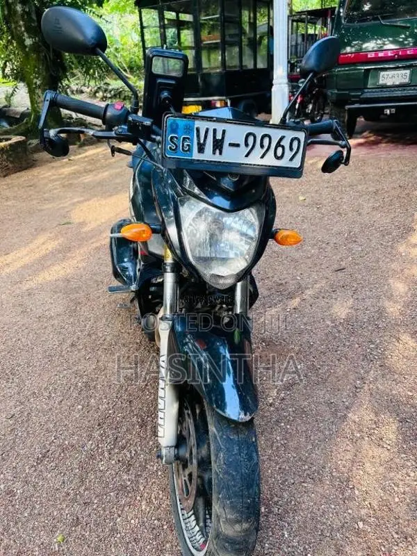 Yamaha Fz 2010 Motorbike (Used)