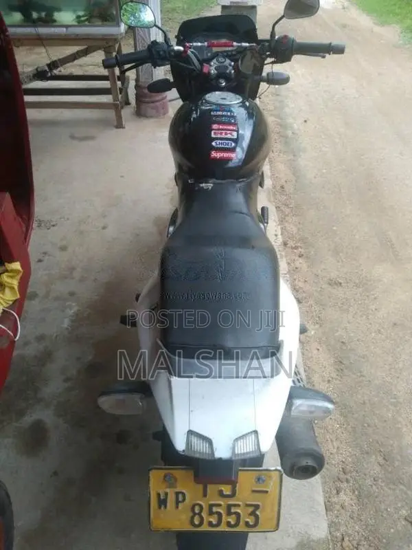 Bajaj Pulsar 180 2006 Motorbike (Used)