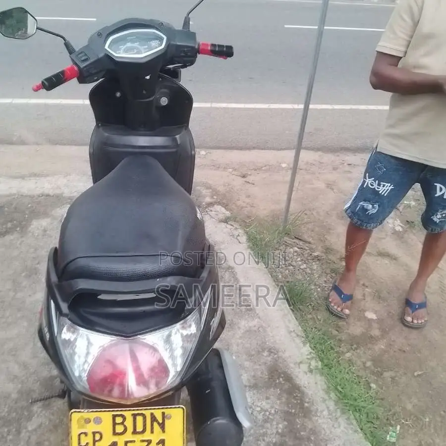 Hero Pleasure 2015 Motorbike (Used)
