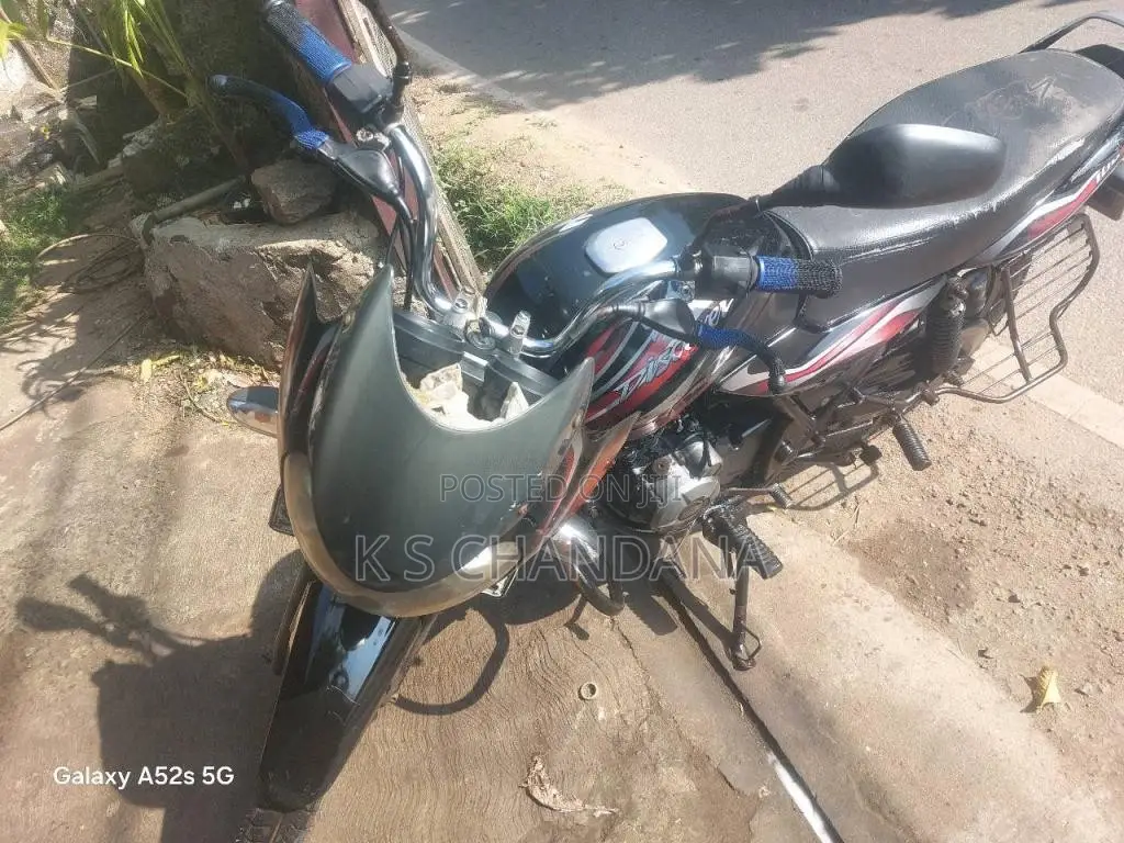 Bajaj Discover 100 2013 Motorbike (Used)