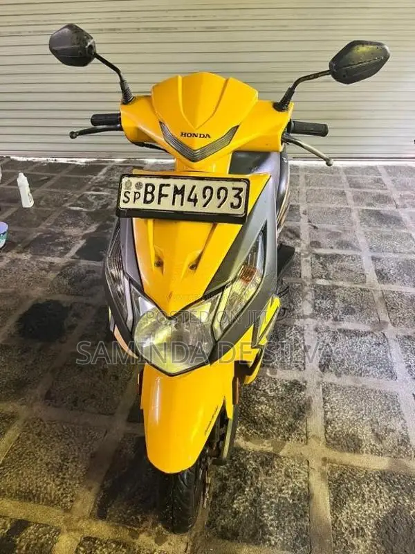 Honda Dio 2017 Motorbike (Used)