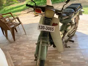 Yamaha Mate 1990 Motorbike (Used)