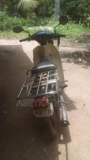 Yamaha Mate 80 1995 Motorbike (Used)