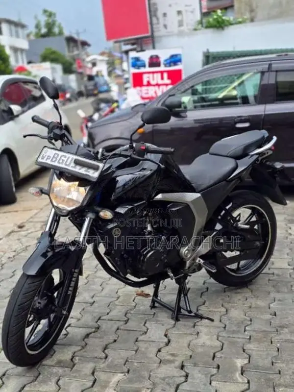 Yamaha FZ Version 2.0 2018 Motorbike (Used)