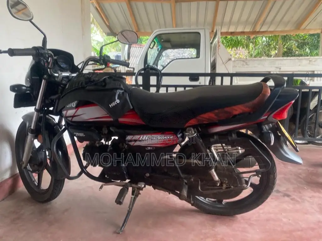 Hero HF Deluxe 2024 Motorbike (Used)