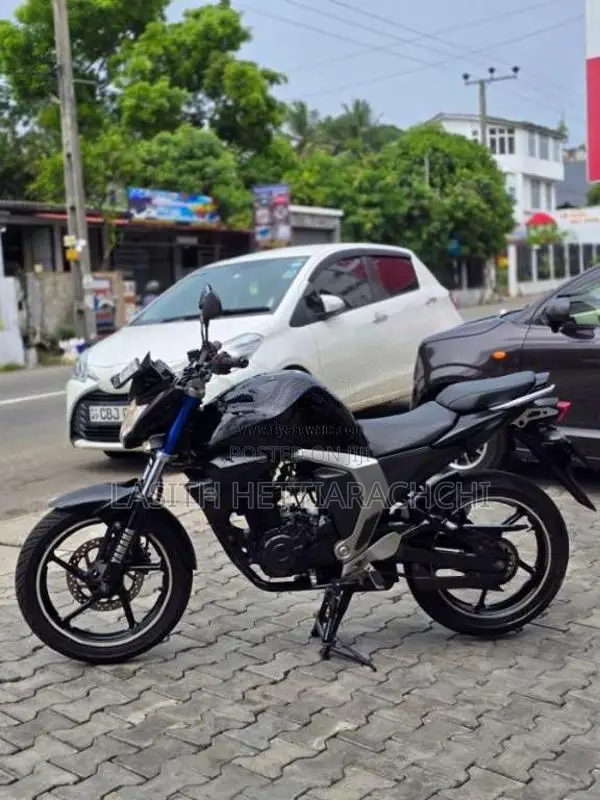 Yamaha FZ Version 2.0 2018 Motorbike (Used)