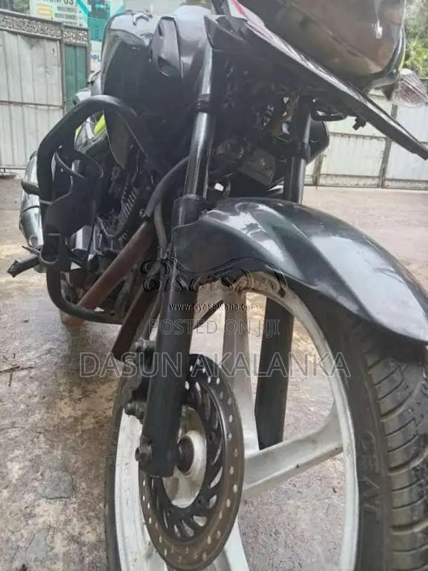 Hero Hunk 2008 Motorbike (Used)