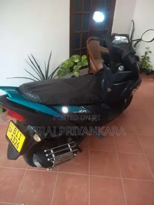Yamaha Ray ZR 2019 Motorbike (Used)